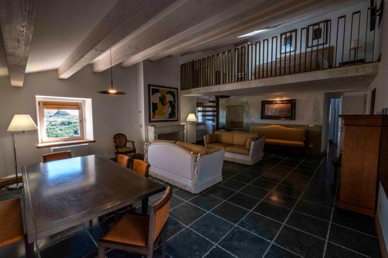 ホテル Residenza Balios Vaglio di Basilicata エクステリア 写真